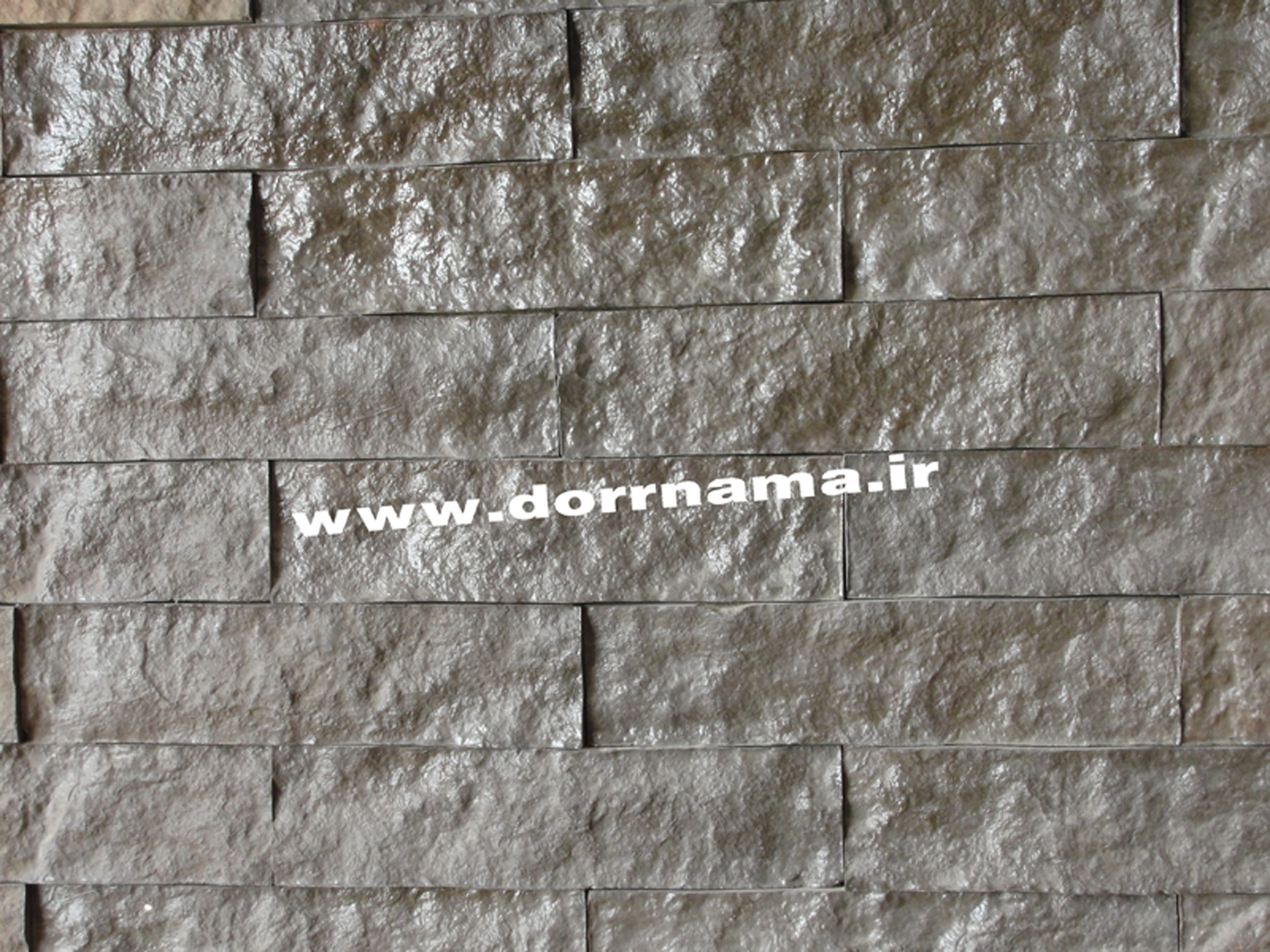  عکس چهارم آجر دکوراتیو صخره ای قهوه ای روشن کد SH68